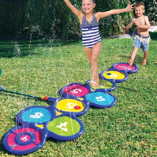 Wahu Hop Skip n Splash backyard water game 600847